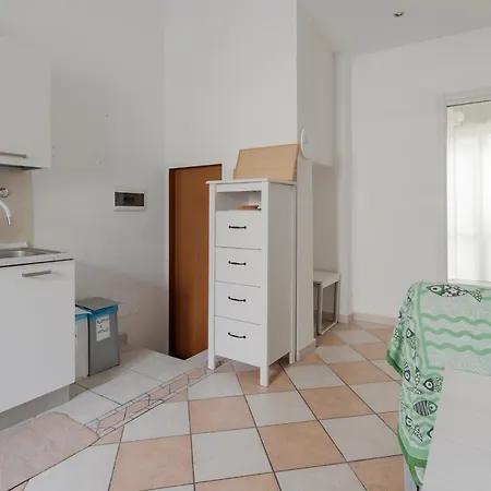 Guesthost - Comfy Nest In South Daire *