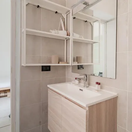 Guesthost - Comfy Nest In South Milano