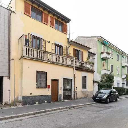 Guesthost - Comfy Nest In South * Milano