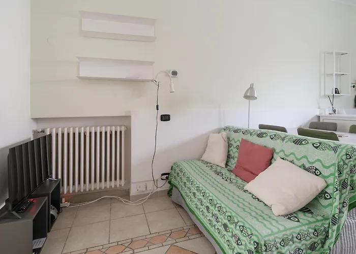 Guesthost - Comfy Nest In South Lejlighed